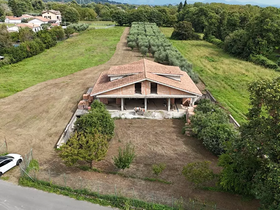 casa indipendente in vendita a Cave