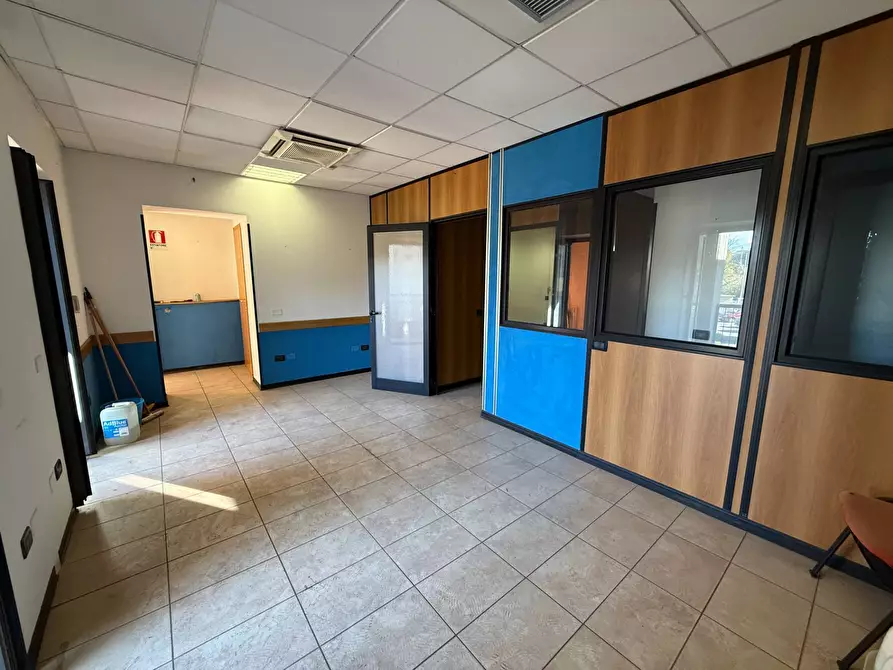 Immagine 3 di Ufficio in vendita  in Via Sant'Anna 4 a Valmontone