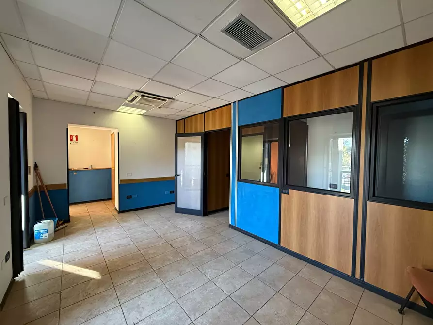 Immagine 4 di Ufficio in vendita  in Via Sant'Anna 4 a Valmontone