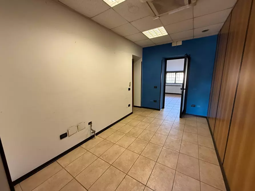 Immagine 8 di Ufficio in vendita  in Via Sant'Anna 4 a Valmontone