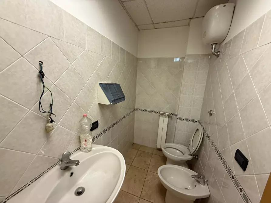 Immagine 10 di Ufficio in vendita  in Via Sant'Anna 4 a Valmontone