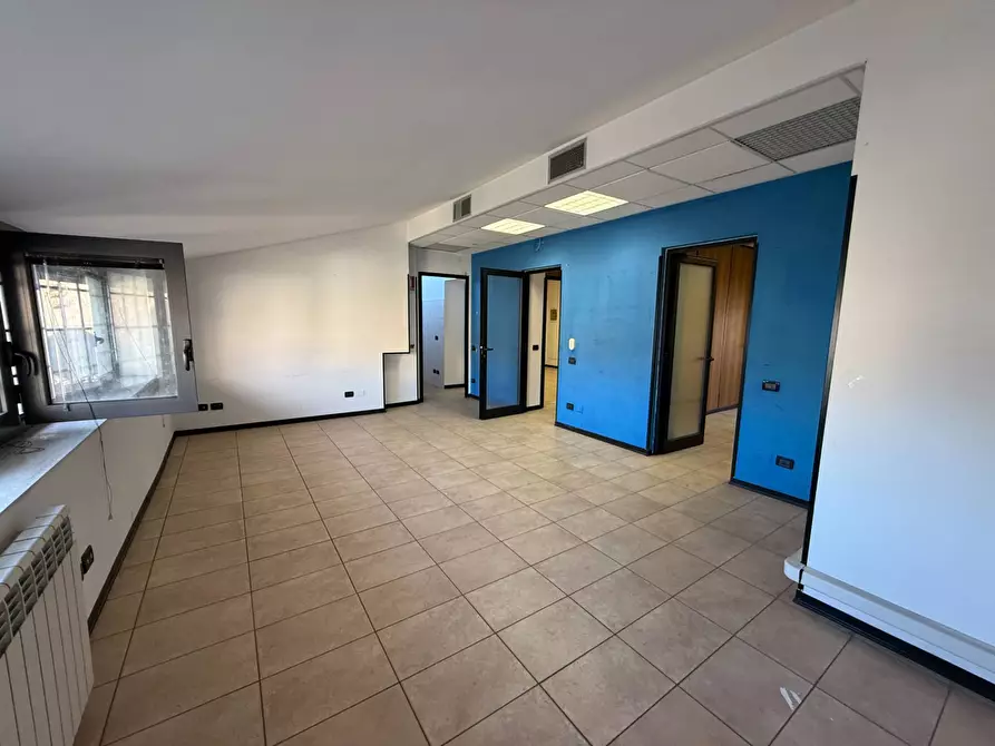 Immagine 12 di Ufficio in vendita  in Via Sant'Anna 4 a Valmontone