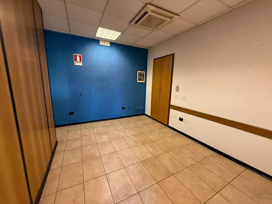 Immagine 19 di Ufficio in vendita  in Via Sant'Anna 4 a Valmontone