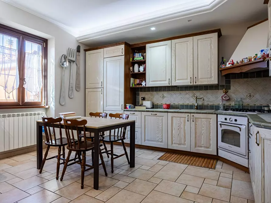 Immagine 1 di Appartamento in vendita  in Via della Colombella 103 a Palestrina