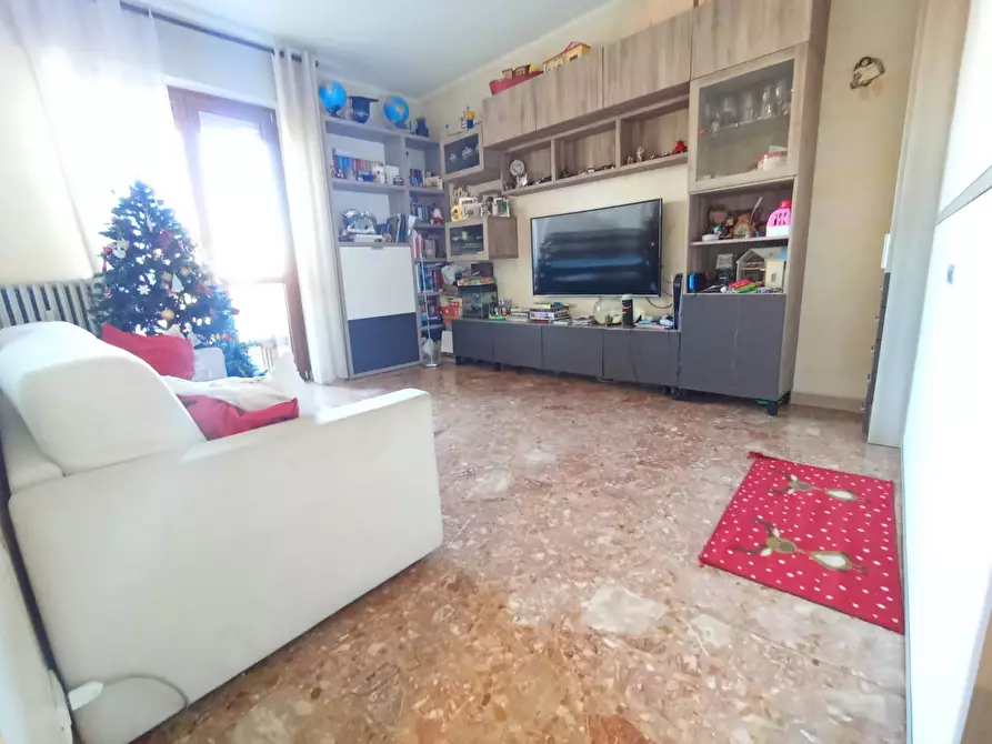 Immagine 10 di Appartamento in vendita  in Piazza Gramsci 19 a Cinisello Balsamo