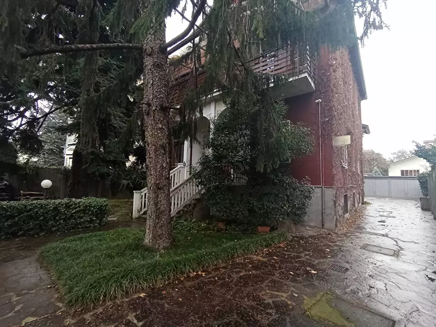 Immagine 37 di Appartamento in vendita  in Via Ugo Foscolo 12 a Cinisello Balsamo