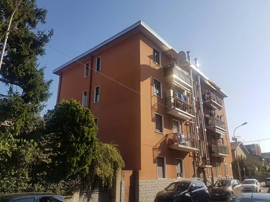 Immagine 2 di Appartamento in vendita  in Via Oliviero Limonta 35 a Cinisello Balsamo