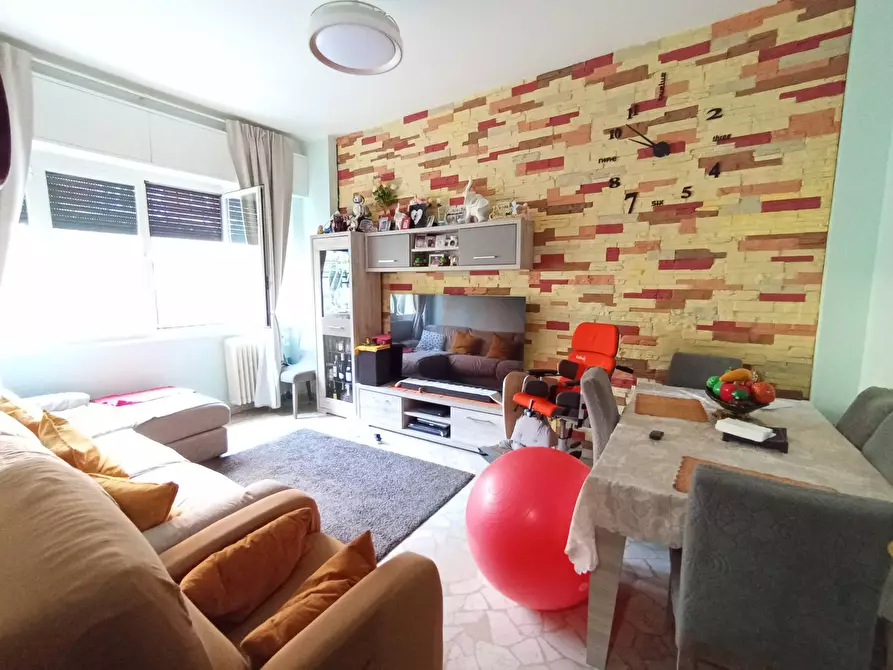 Immagine 2 di Appartamento in vendita  in Via I Maggio 6 a Cinisello Balsamo