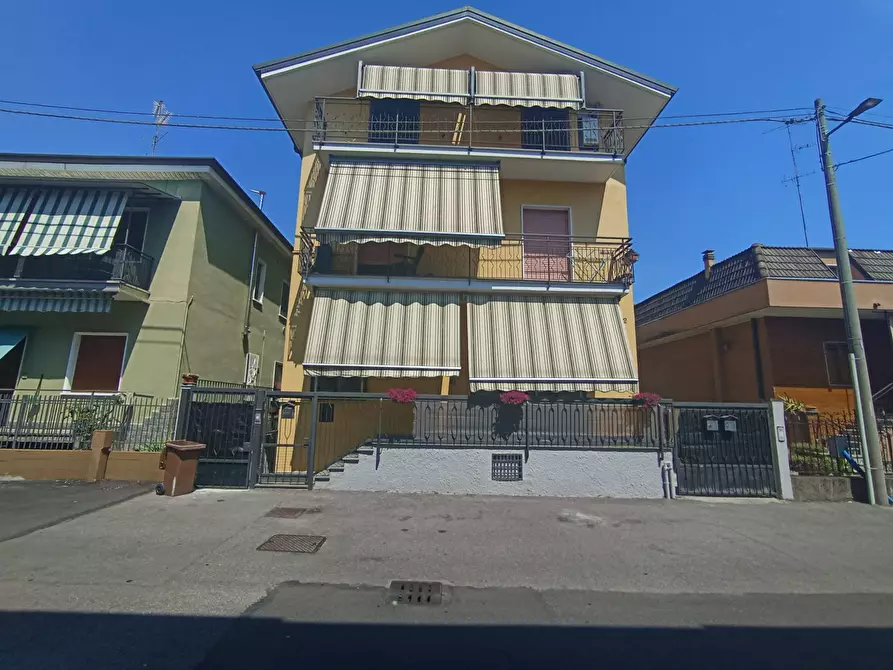 Immagine 3 di Appartamento in vendita  in via amerigo vespucci 22 a Cinisello Balsamo