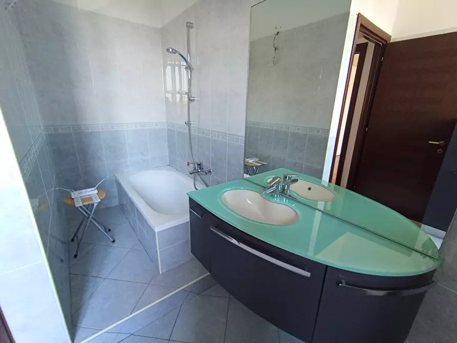 Immagine 25 di Appartamento in vendita  in via amerigo vespucci 22 a Cinisello Balsamo