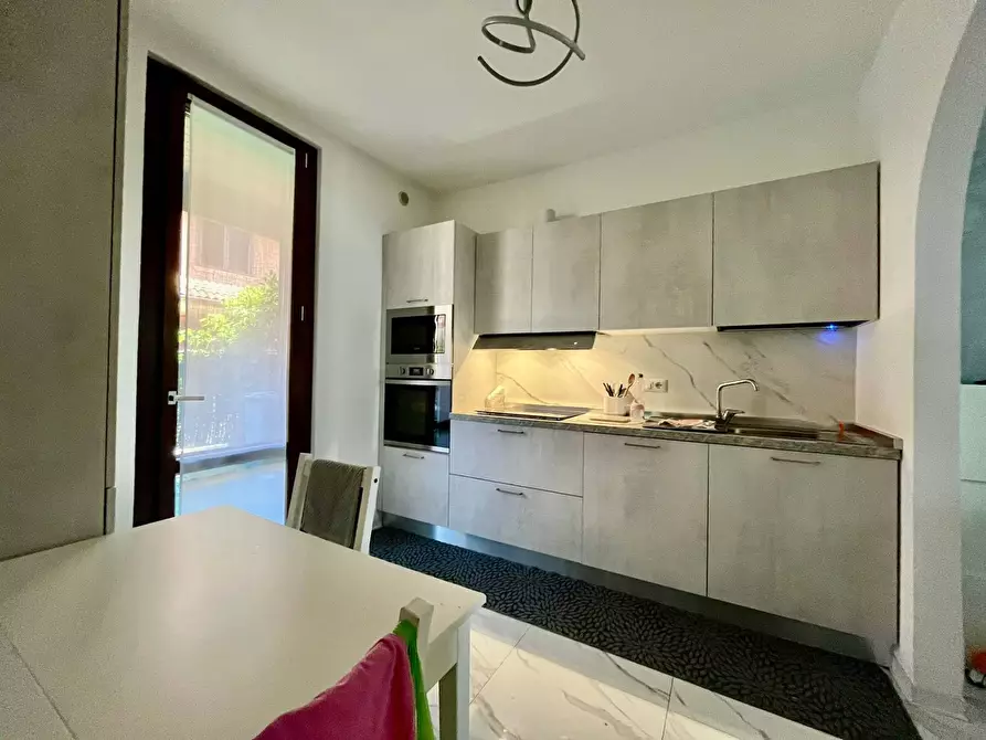 Immagine 16 di Villetta a schiera in vendita  in via Cesare Battisti 11 a Cinisello Balsamo