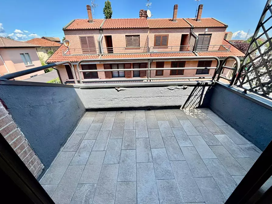 Immagine 34 di Villetta a schiera in vendita  in via Cesare Battisti 11 a Cinisello Balsamo