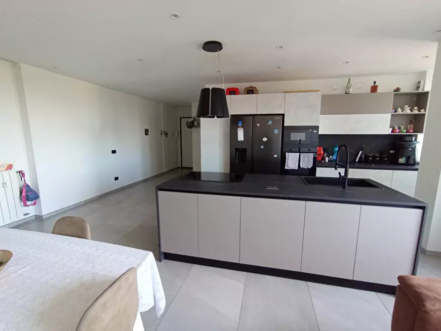 Immagine 5 di Appartamento in vendita  in Viale Rinascita 64 a Cinisello Balsamo