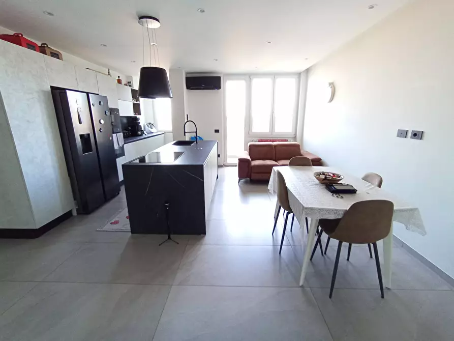 Immagine 7 di Appartamento in vendita  in Viale Rinascita 64 a Cinisello Balsamo