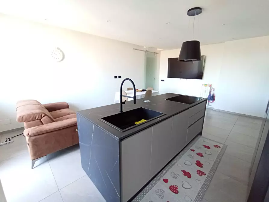 Immagine 20 di Appartamento in vendita  in Viale Rinascita 64 a Cinisello Balsamo