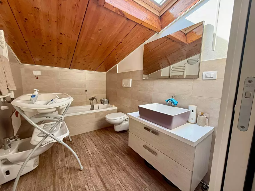 Immagine 26 di Appartamento in vendita  in Via Fratelli Sabatelli 9 a Seregno