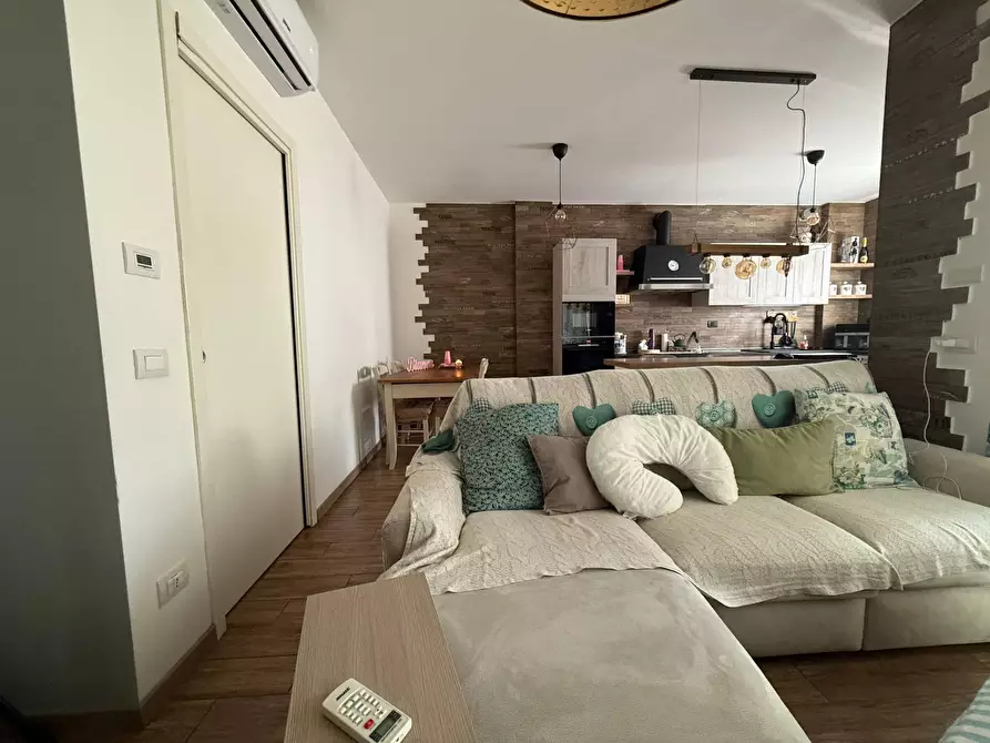 Immagine 16 di Appartamento in vendita  in Via Fratelli Sabatelli 9 a Seregno