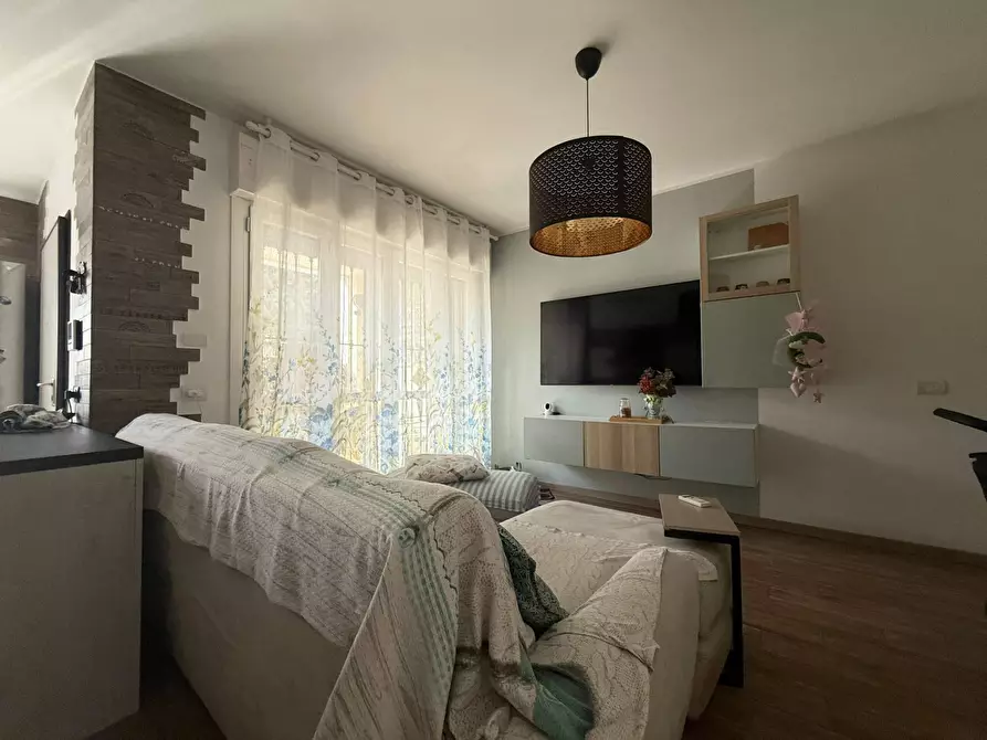 Immagine 14 di Appartamento in vendita  in Via Fratelli Sabatelli 9 a Seregno