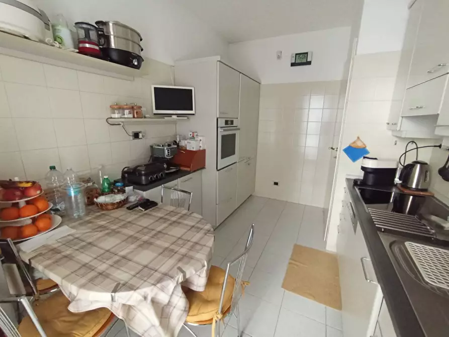 Immagine 8 di Appartamento in vendita  in Via Valenza 5 a Milano