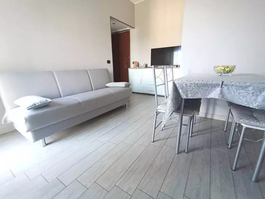 Immagine 5 di Appartamento in vendita  in via Monte Grappa 60 a Cinisello Balsamo