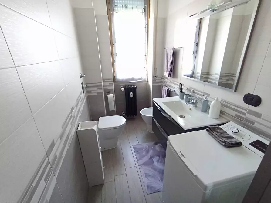 Immagine 21 di Appartamento in vendita  in via Monte Grappa 60 a Cinisello Balsamo