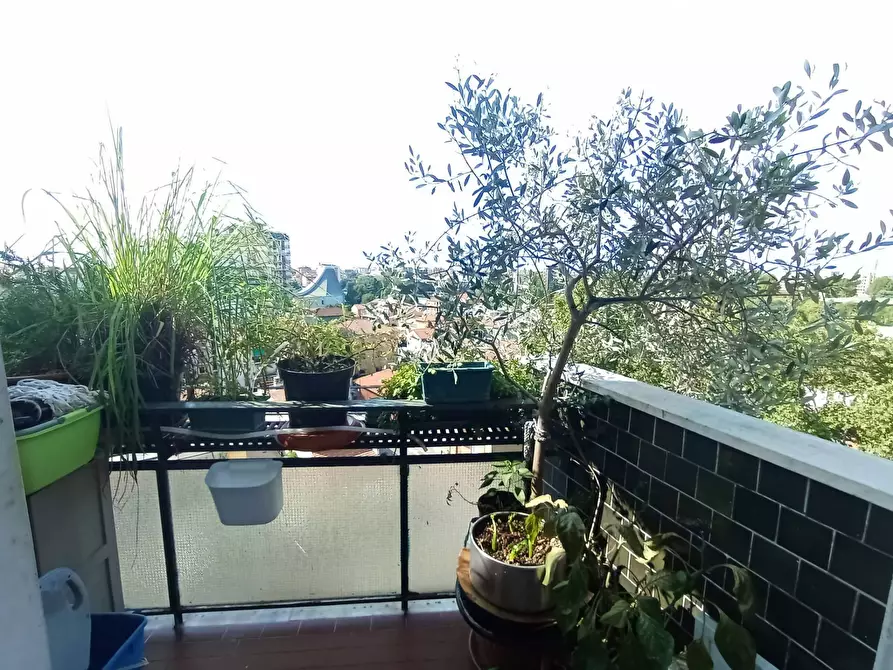 Immagine 12 di Appartamento in vendita  in Viale Umbria 4 a Cinisello Balsamo