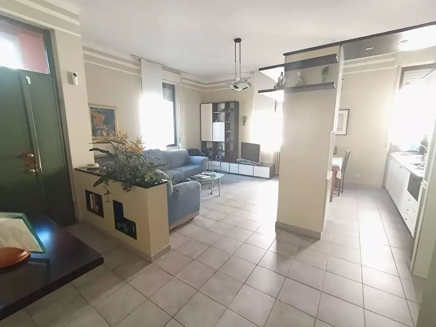 Immagine 21 di Villa in vendita  in via fiume 16 a Cinisello Balsamo