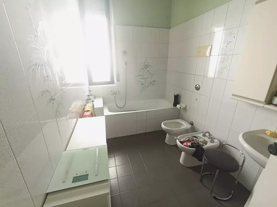 Immagine 35 di Villa in vendita  in via fiume 16 a Cinisello Balsamo