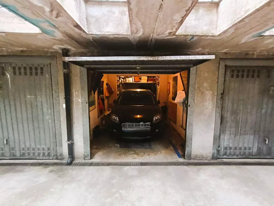 Immagine 31 di Appartamento in vendita  in Via Privata Leopardi 1 a Vedano Al Lambro