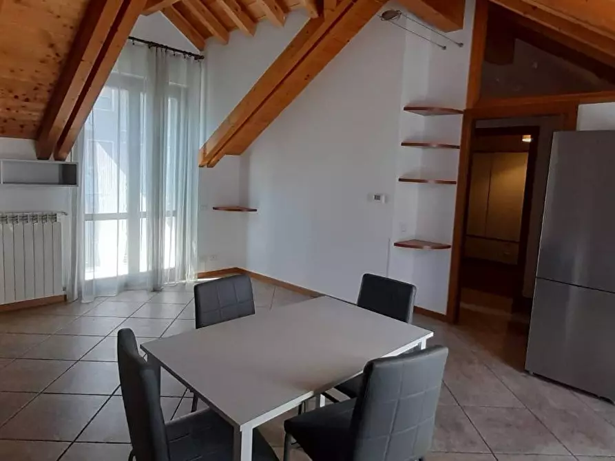 Immagine 3 di Appartamento in vendita  in Via Gaetana Agnesi 3 a Bovisio-Masciago