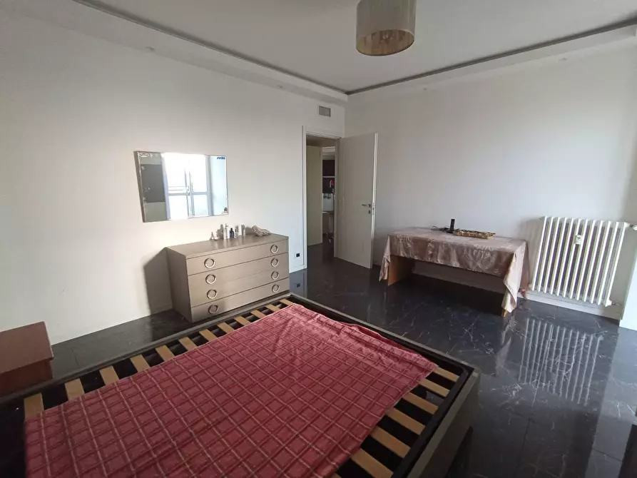 Immagine 34 di Appartamento in vendita  in Via XX Settembre 22 a Cinisello Balsamo