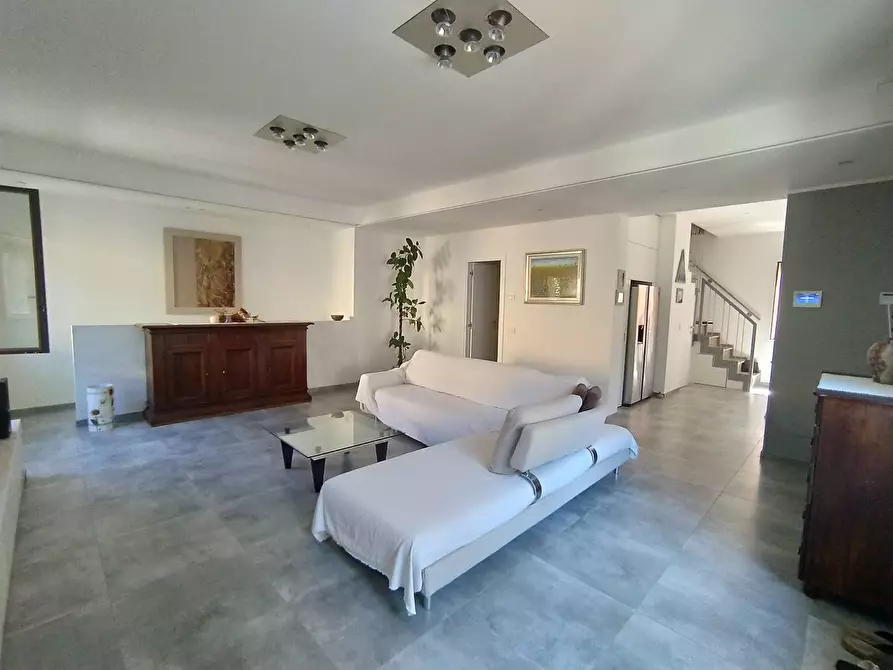 Immagine 2 di Villa in vendita  in Via Carlo Limonta 14 a Cinisello Balsamo