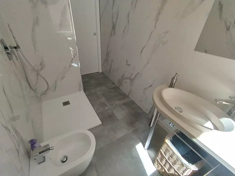 Immagine 15 di Villa in vendita  in Via Carlo Limonta 14 a Cinisello Balsamo