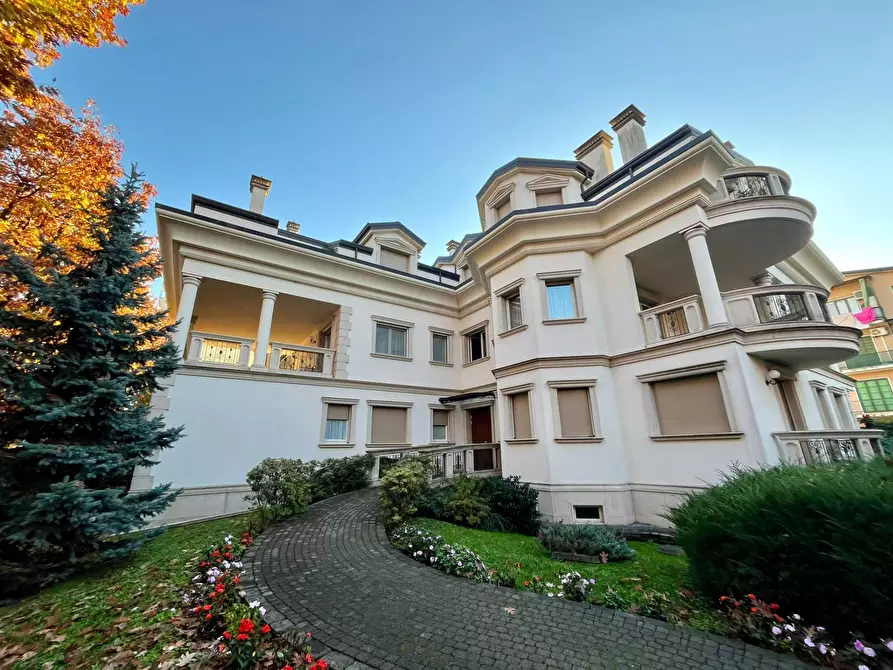 Immagine 2 di Appartamento in vendita  in Via Cadore 11 a Cinisello Balsamo