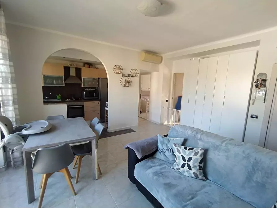 Immagine 4 di Appartamento in vendita  in via cesare berna 15 a Cinisello Balsamo