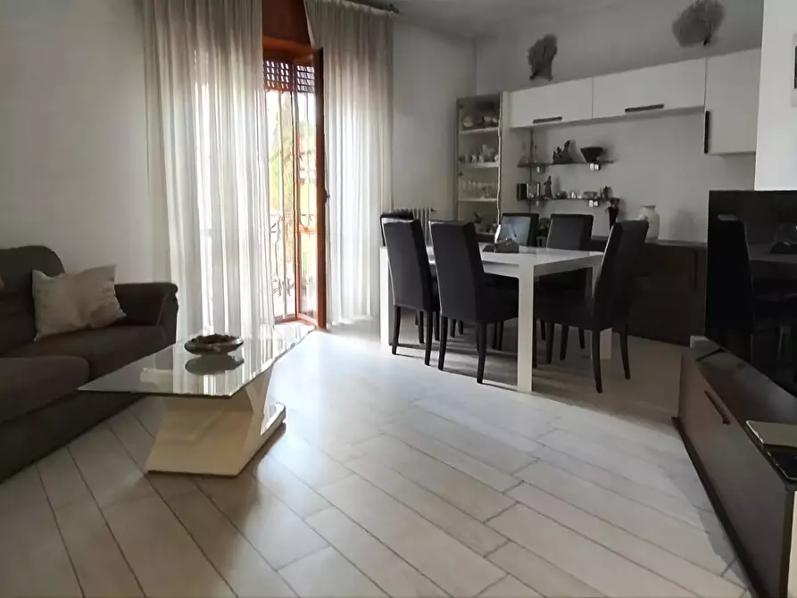 Immagine 14 di Casa semindipendente in vendita  in Via Monte Everest 23 a Cinisello Balsamo