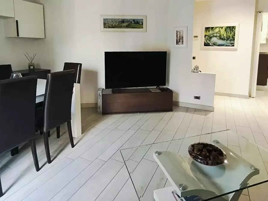 Immagine 17 di Casa semindipendente in vendita  in Via Monte Everest 23 a Cinisello Balsamo