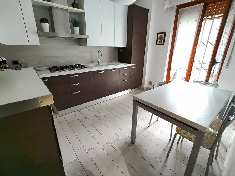 Immagine 19 di Casa semindipendente in vendita  in Via Monte Everest 23 a Cinisello Balsamo