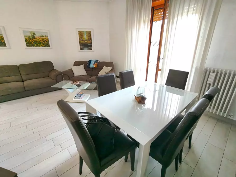 Immagine 20 di Casa semindipendente in vendita  in Via Monte Everest 23 a Cinisello Balsamo