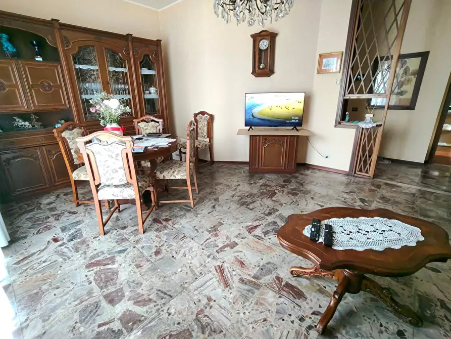 Immagine 37 di Casa semindipendente in vendita  in Via Monte Everest 23 a Cinisello Balsamo