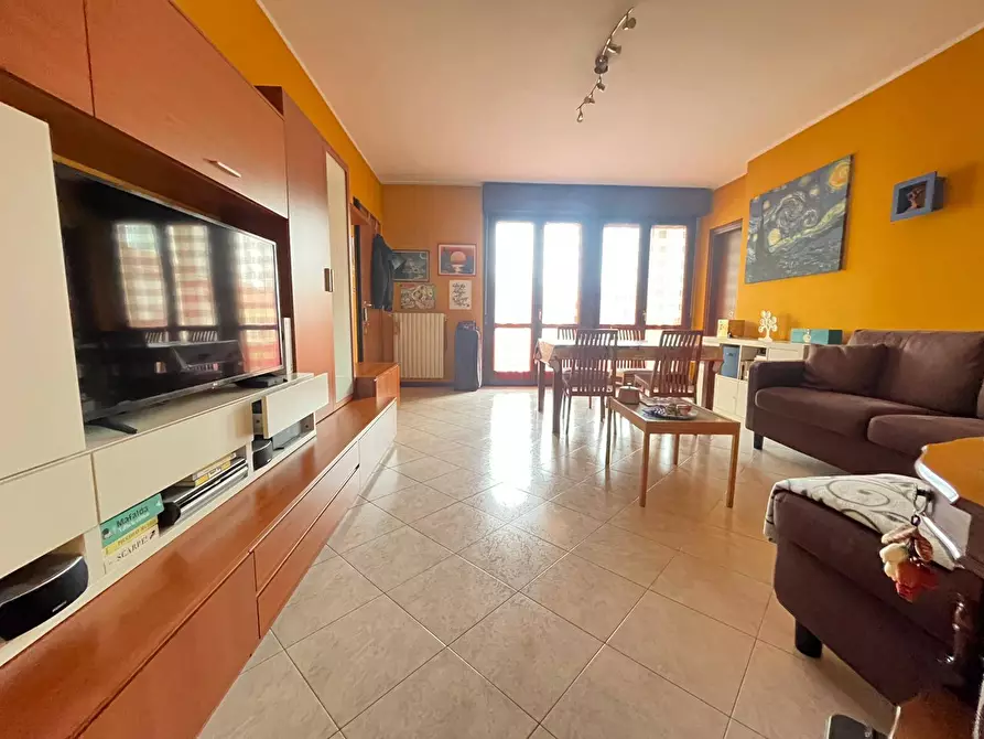 Immagine 10 di Appartamento in vendita  in Via Vittorio Veneto 9 a Cinisello Balsamo