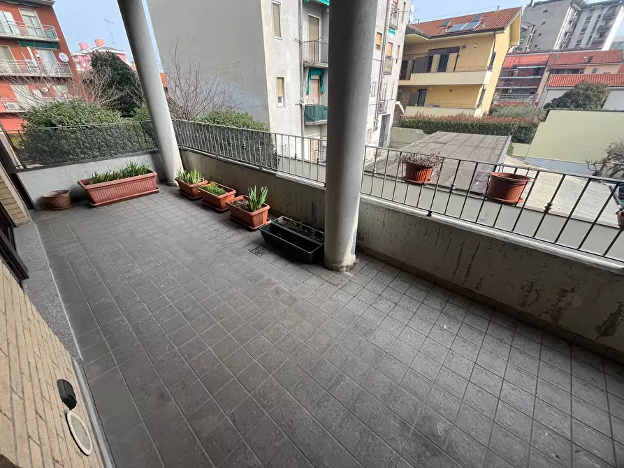 Immagine 18 di Appartamento in vendita  in Via Vittorio Veneto 9 a Cinisello Balsamo