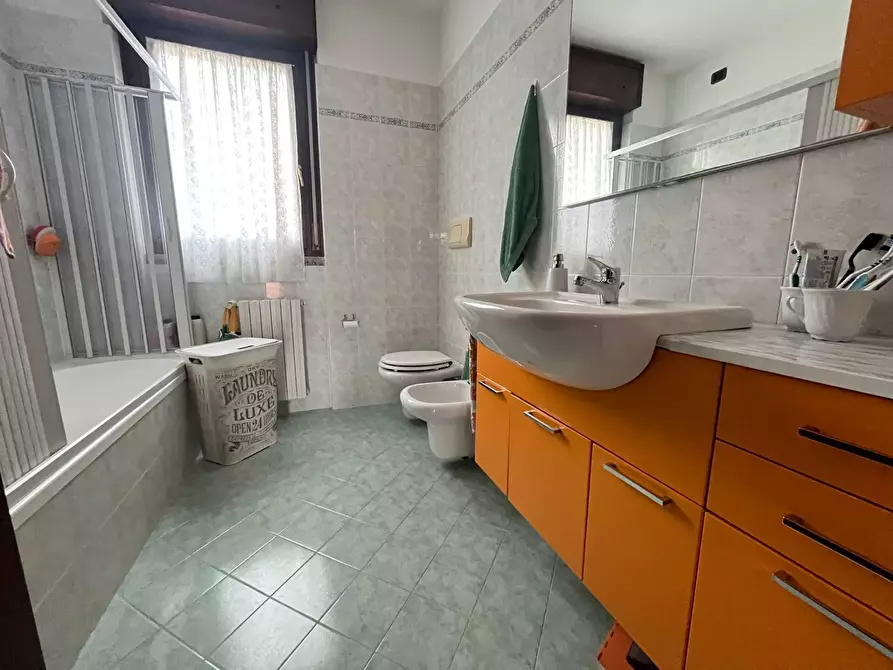 Immagine 34 di Appartamento in vendita  in Via Vittorio Veneto 9 a Cinisello Balsamo