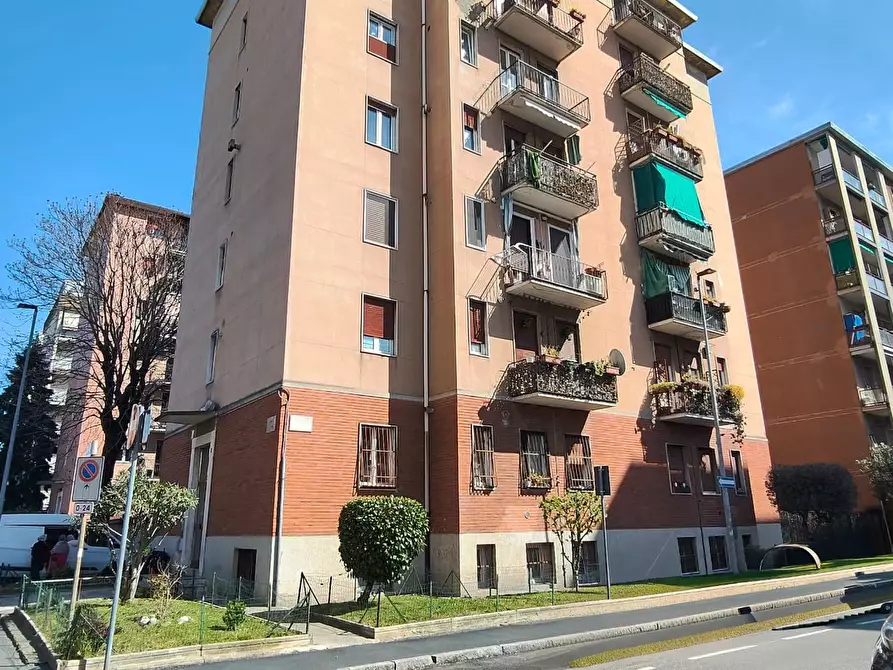 Immagine 2 di Appartamento in vendita  in Viale Marche 2 a Cinisello Balsamo