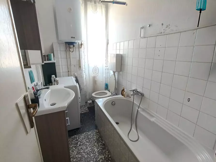 Immagine 23 di Appartamento in vendita  in Viale Marche 2 a Cinisello Balsamo