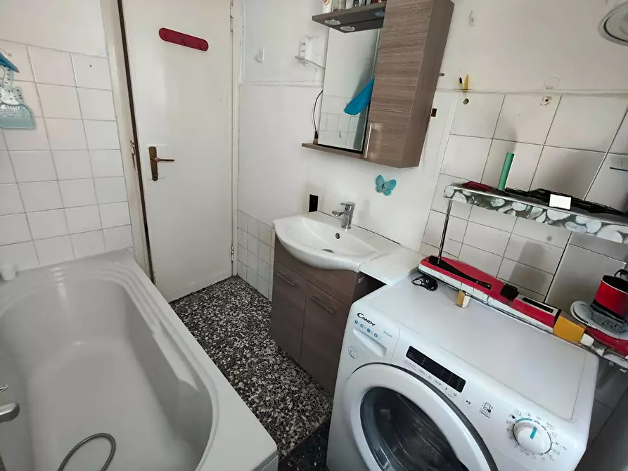 Immagine 24 di Appartamento in vendita  in Viale Marche 2 a Cinisello Balsamo