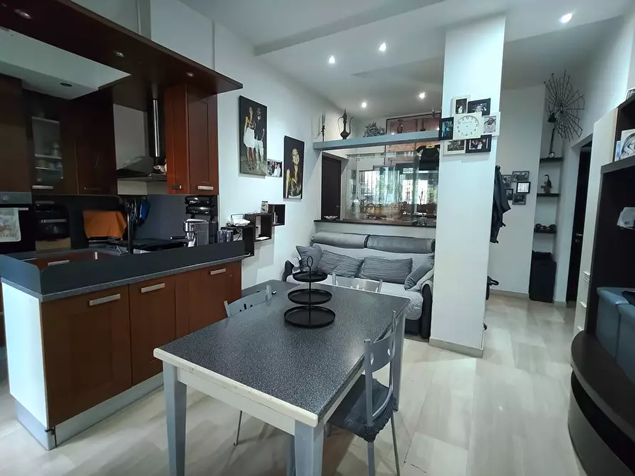 Immagine 10 di Appartamento in vendita  in Viale Giovanni Suzzani 2 a Milano