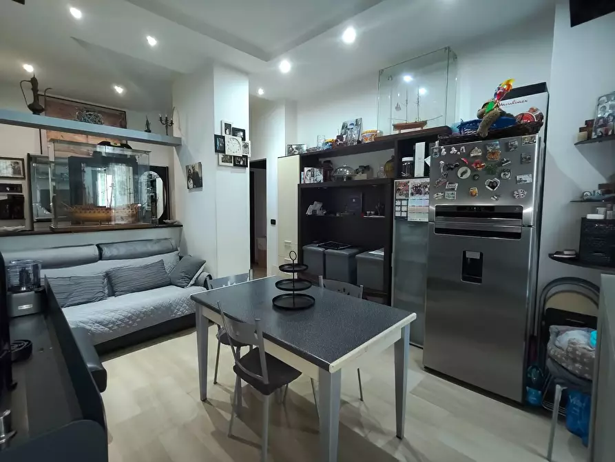 Immagine 16 di Appartamento in vendita  in Viale Giovanni Suzzani 2 a Milano