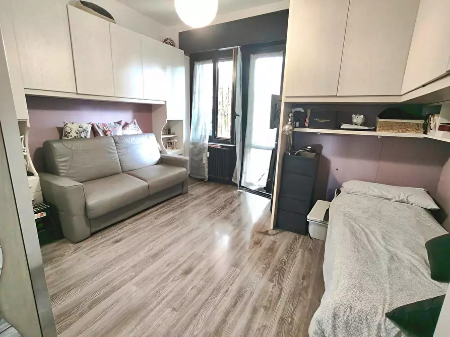 Immagine 29 di Appartamento in vendita  in Viale Giovanni Suzzani 2 a Milano