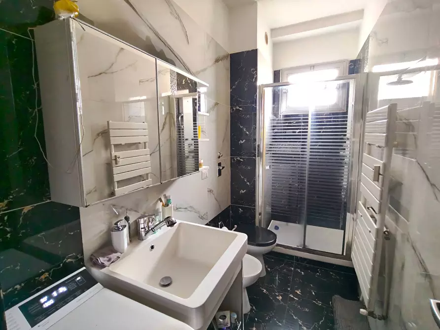 Immagine 19 di Appartamento in vendita  in Via Carlo Innocenzo Frugoni 26 a Milano